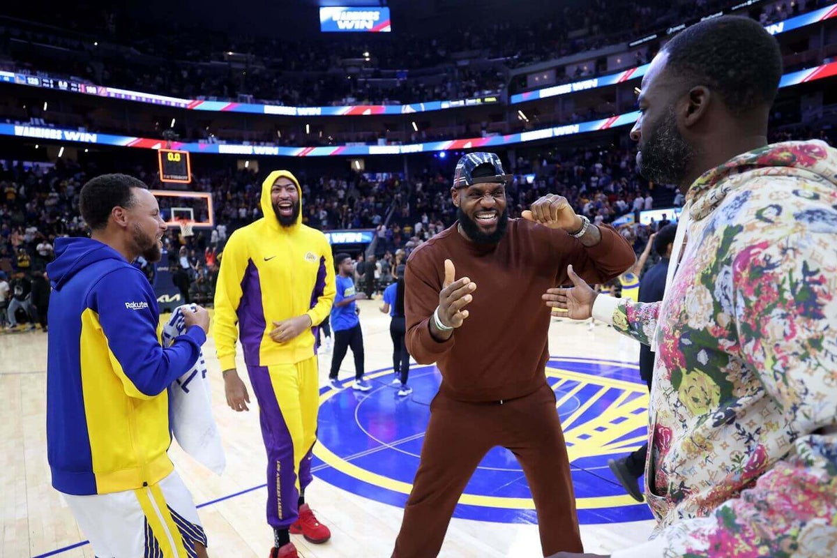 LeBron James and Anthony Davis to Warriors? Here’s how Golden State could do it