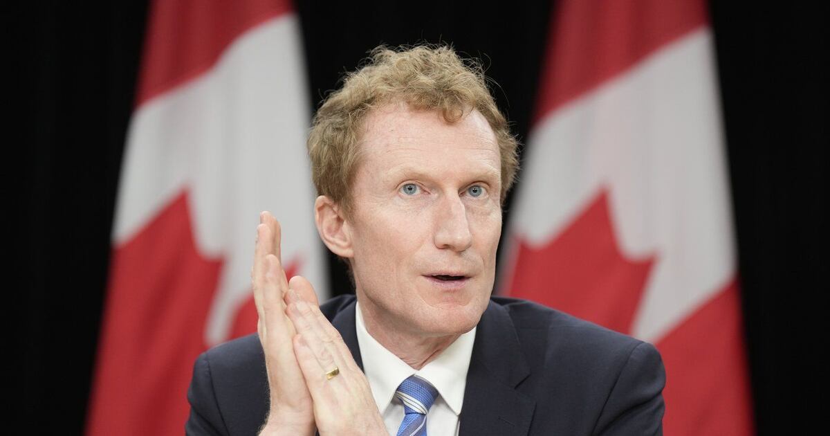 Ottawa moves to ban social media use for kids under 16 - CTV News
