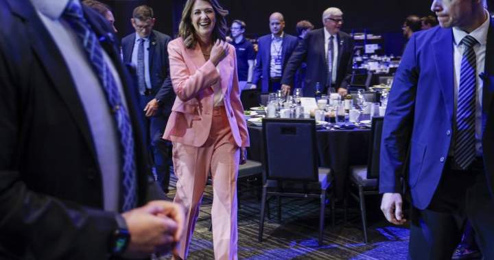Alberta’s Smith says the law will be enforced if separation vote spurs civil disobedience