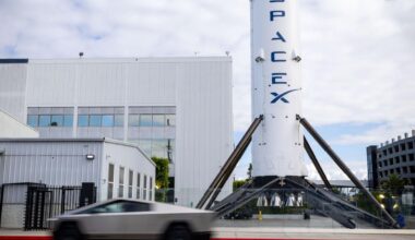 SpaceX Said to Target $75 Billion in IPO at $135 Per Share