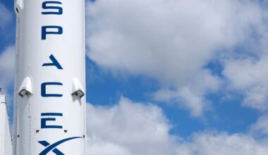 SpaceX debuts bond sale to raise $20 billion after IPO