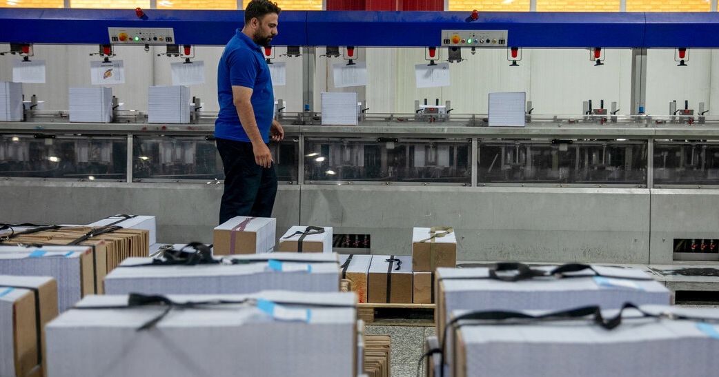 Iran's services imports surge as goods trade slumps