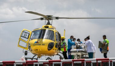 Nepali Mount Everest guide found alive after being missing for six days | Mount Everest News