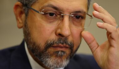 Iran deputy FM says ‘ready to move forward’ in deal with US | Donald Trump News
