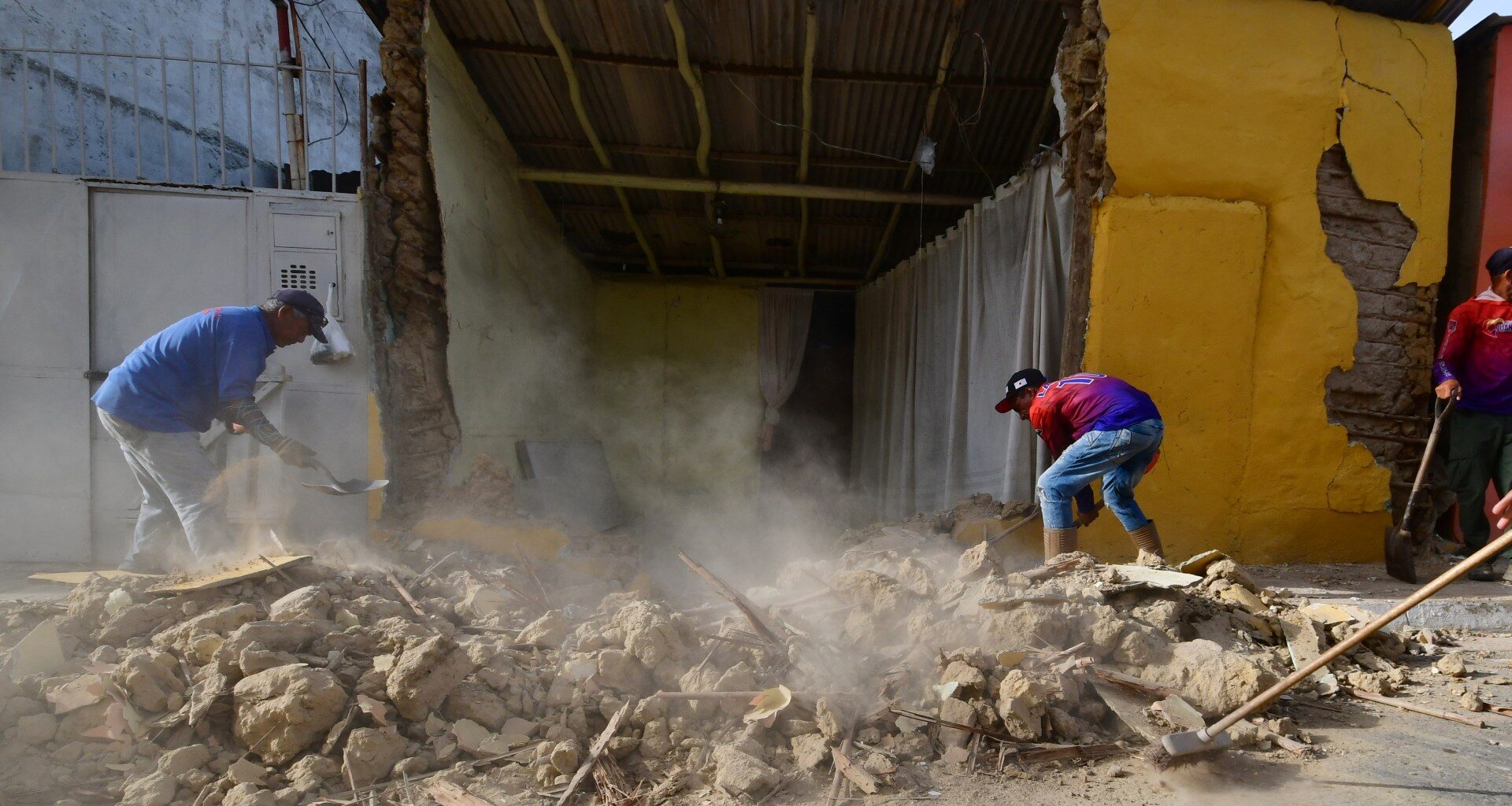 Economic losses mount as Venezuela earthquake death toll grows | Earthquakes News