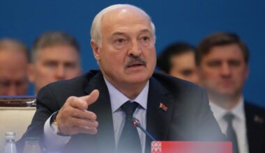 Lukashenko Strives To Keep Belarus Out Of War After Zelenskyy Ultimatum