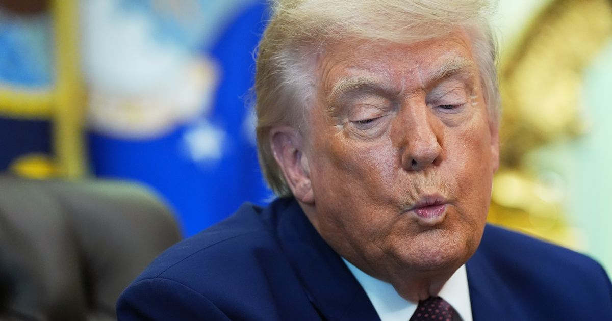 With Trump in a holding pattern on Iran war, allies and critics worry he risks getting boxed in :: WRAL.com
