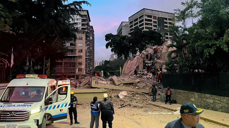 Live updates: Venezuela twin earthquakes, damage in Caracas, USGS warning