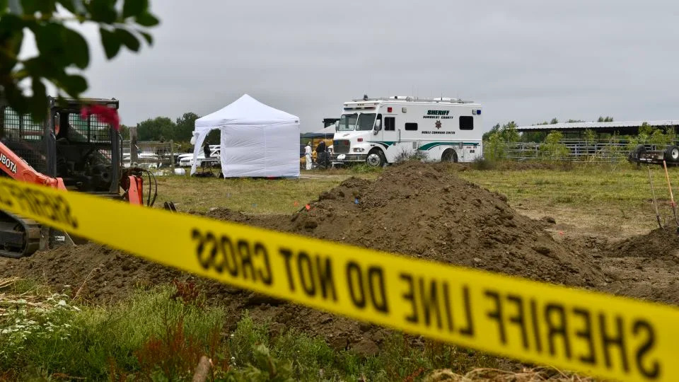 Sheriff’s investigators work at the scene of Miranda’s Rescue on Wednesday. - Ryan Burns/Lost Coast Outpost