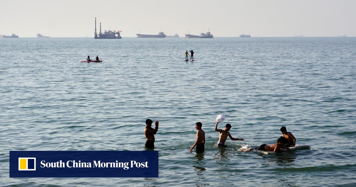 US and Iran inch closer to signing deal to reopen Strait of Hormuz