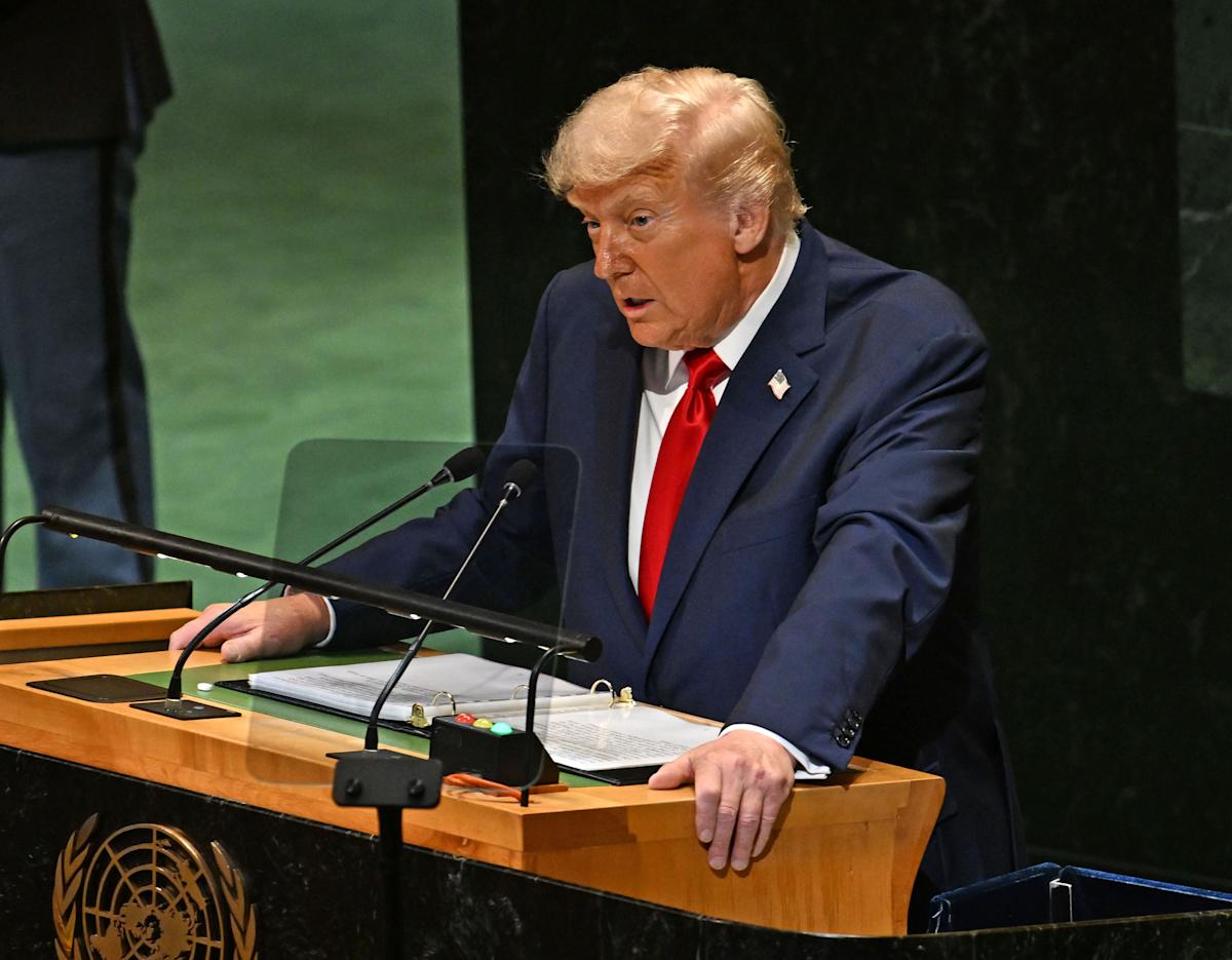 Stock market today: Dow hits record, S&P 500, Nasdaq soar as tech rallies amid US-Iran pact to reopen Hormuz