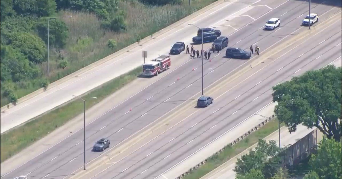 Eisenhower Expressway reopens after person found dead in SUV surrounded by shell casings