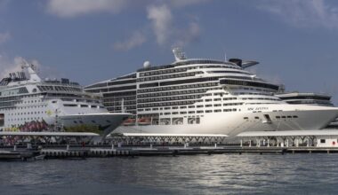 5 American cruise ship passengers accused of brawling, assaulting police officers in the Bahamas