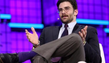 Hasan Piker on Israel and his Democratic critics