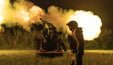 Ukraine winning war with Russia, retired U.S. generals say, as top Ukrainian commander says over 230 square miles retaken