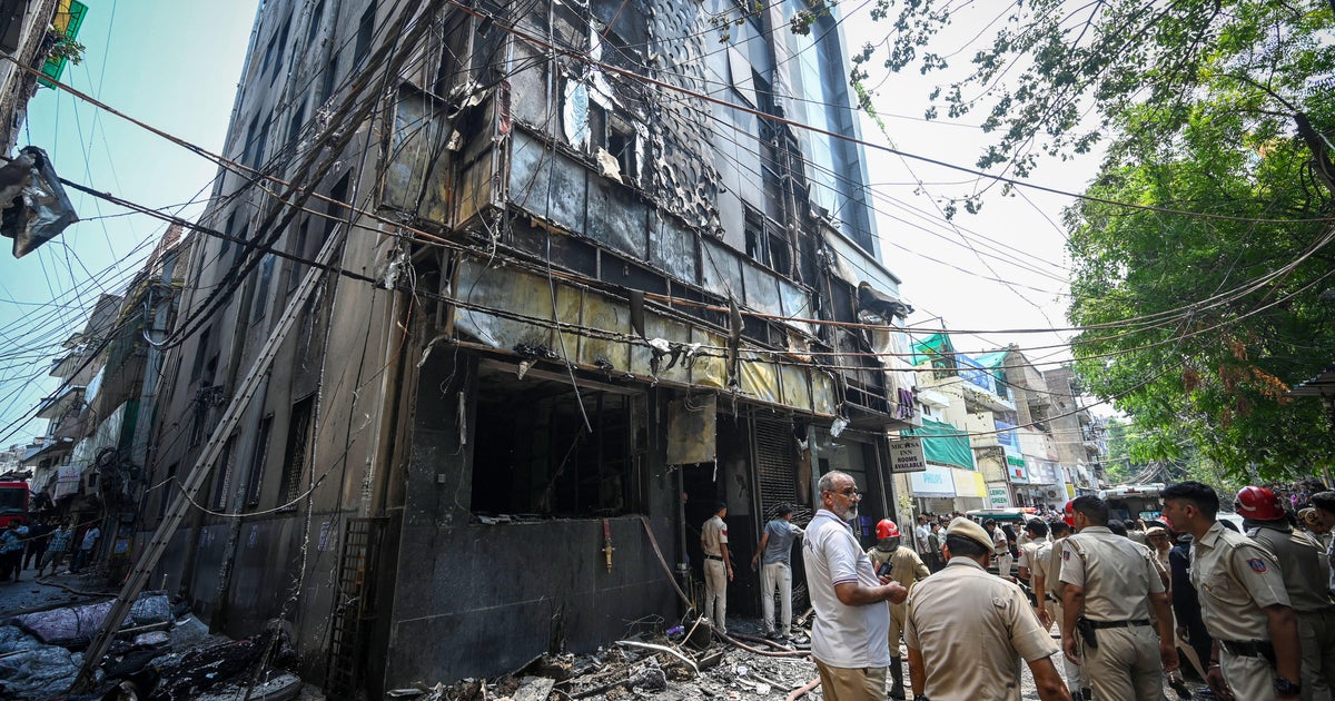 21 Killed In Blaze At Hotel In Malviya Nagar Delhi