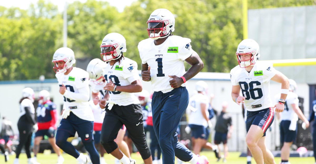 Sunday Patriots Notes: A.J. Brown looking to earn role in wide receiver room