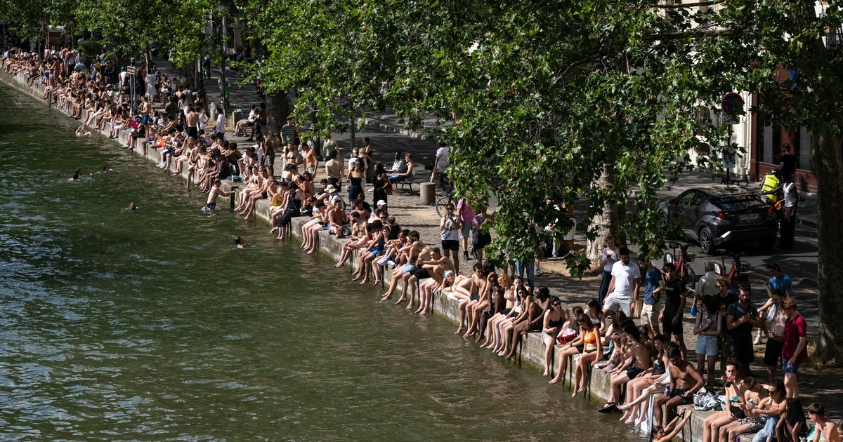 TOPSHOT-FRANCE-WEATHER-CLIMATE-HEAT