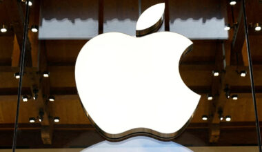 Why Micron's blowout earnings are a headache for Apple