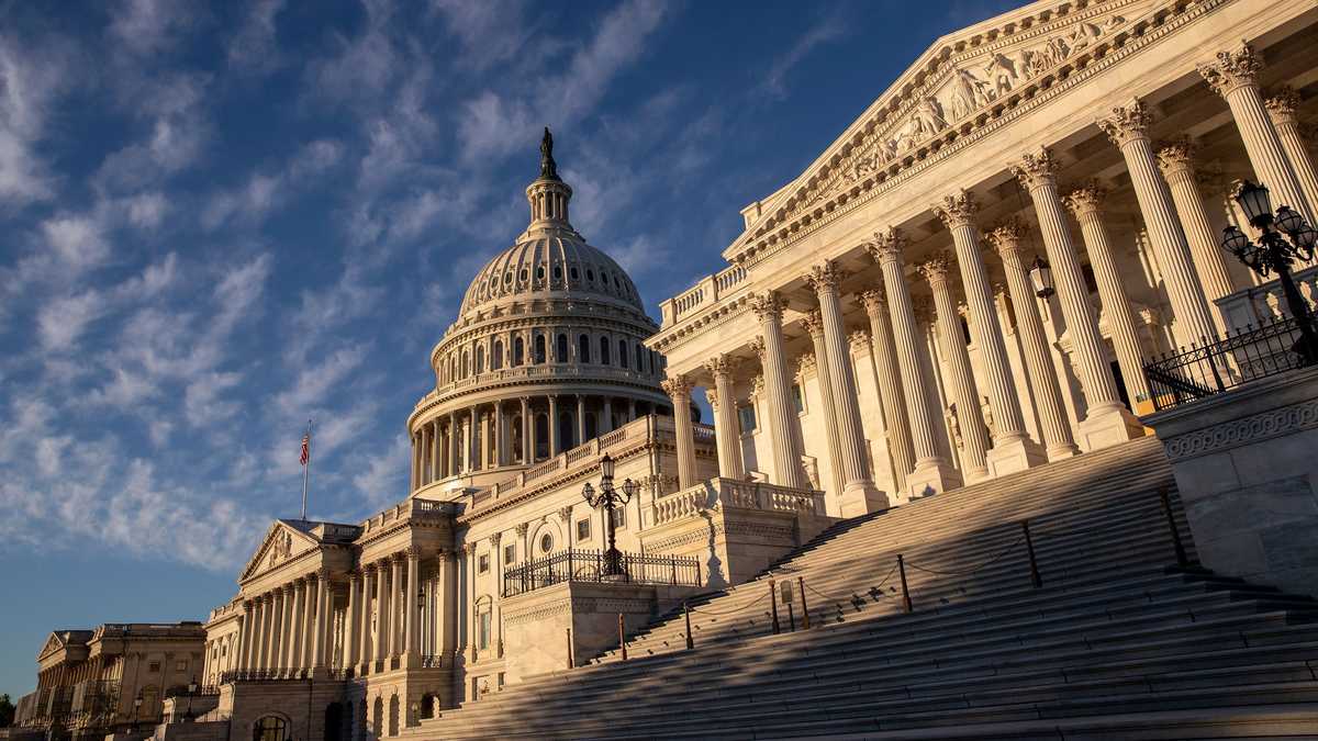 Congress votes to limit Trump's war powers, signaling growing concern for Iran conflict