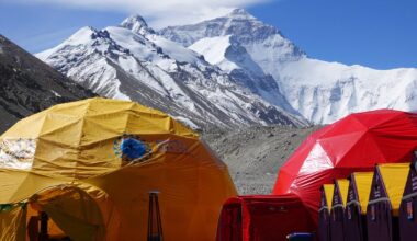 India eyes "high risk" Mount Everest mission to recover frozen body of climber "Green Boots" after 30 years