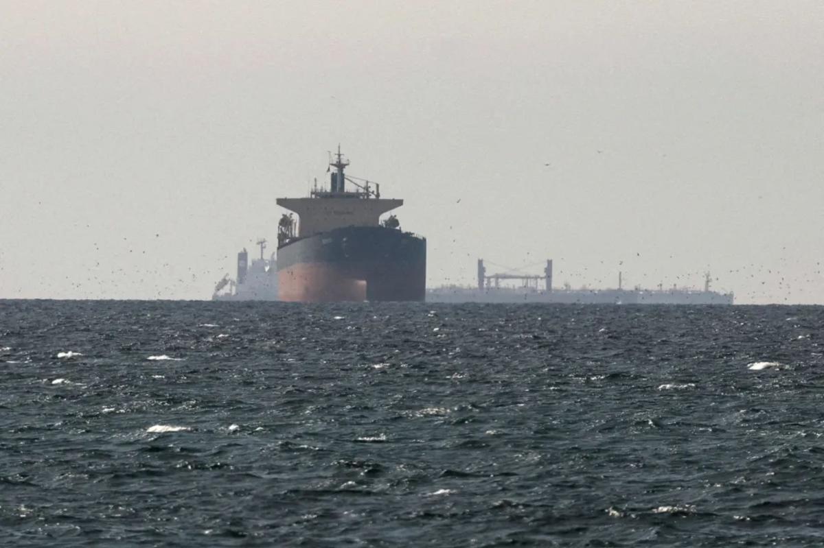 Oman, Iran announce plan to handle 'costs' of navigating Strait of Hormuz