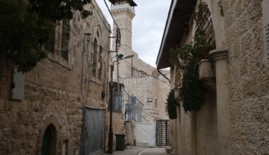 Israel seizes power over occupied West Bank mosque from Palestinians | Israel-Palestine conflict News