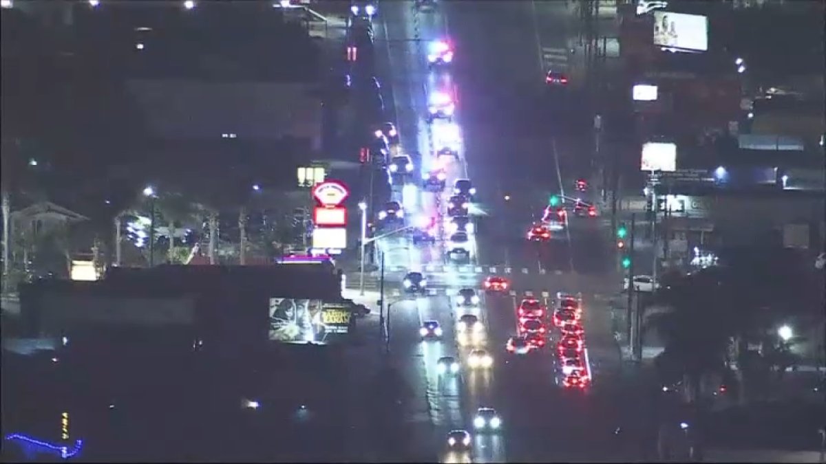 LAPD pursuit of suspected DUI driver called off in South LA area – NBC Los Angeles