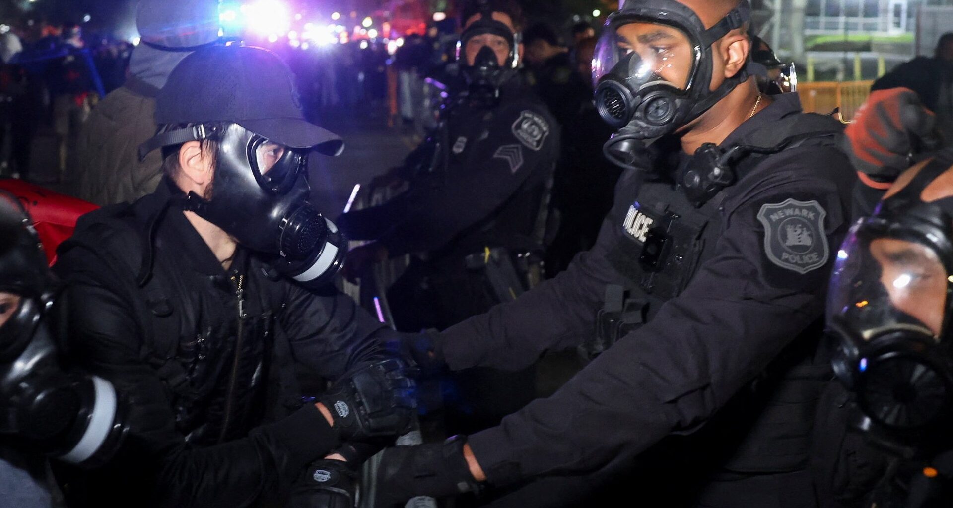 Newark mayor imposes curfew at Delaney Hall immigration detention centre | Protests News