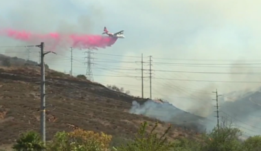 Evacuations ordered after brush fire ignites in Sorrento Valley area