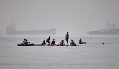 A new exchange of fire with Iran in the Gulf tests the fragile ceasefire