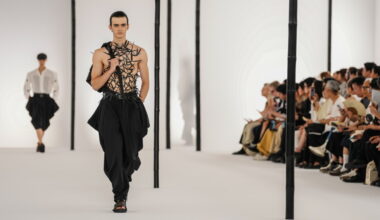 Gender blur shines at Paris men's fashion week with luxury flair