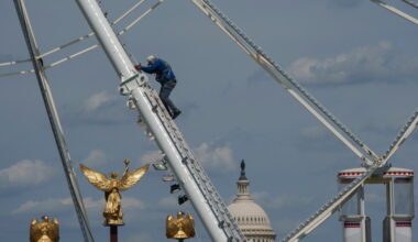 Senate passes bipartisan housing bill aimed at lowering prices