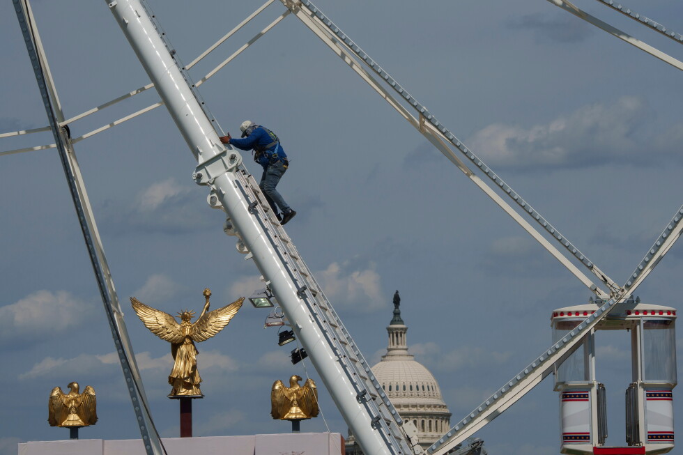 Senate passes bipartisan housing bill aimed at lowering prices