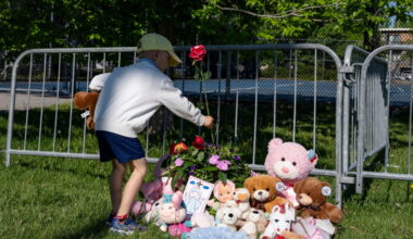 Child dies in inflatable castle accident in Montreal park