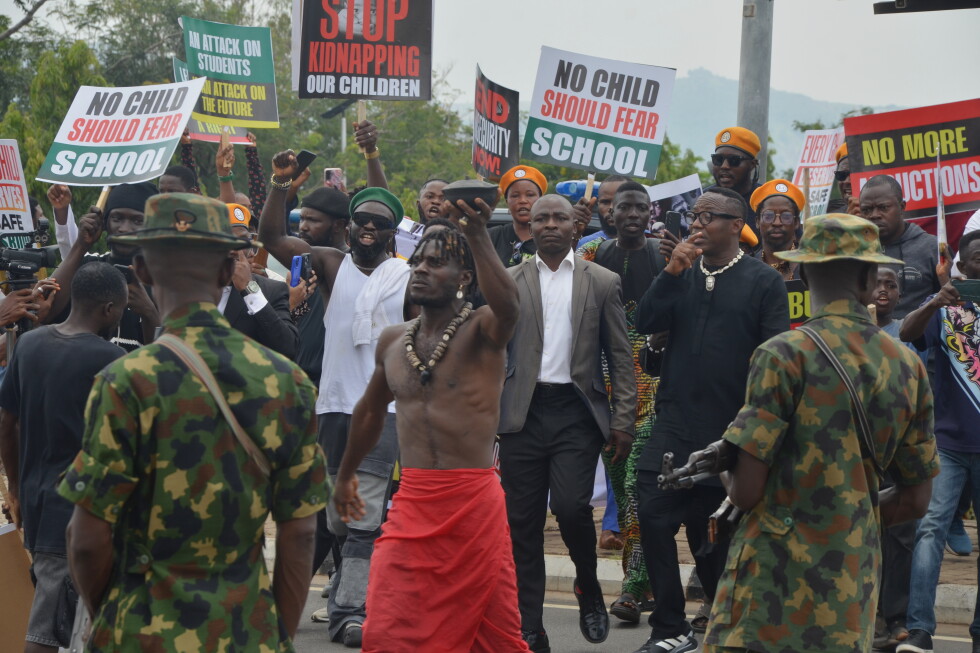 The Nigerian army frees 360 abducted people in northeastern Borno state