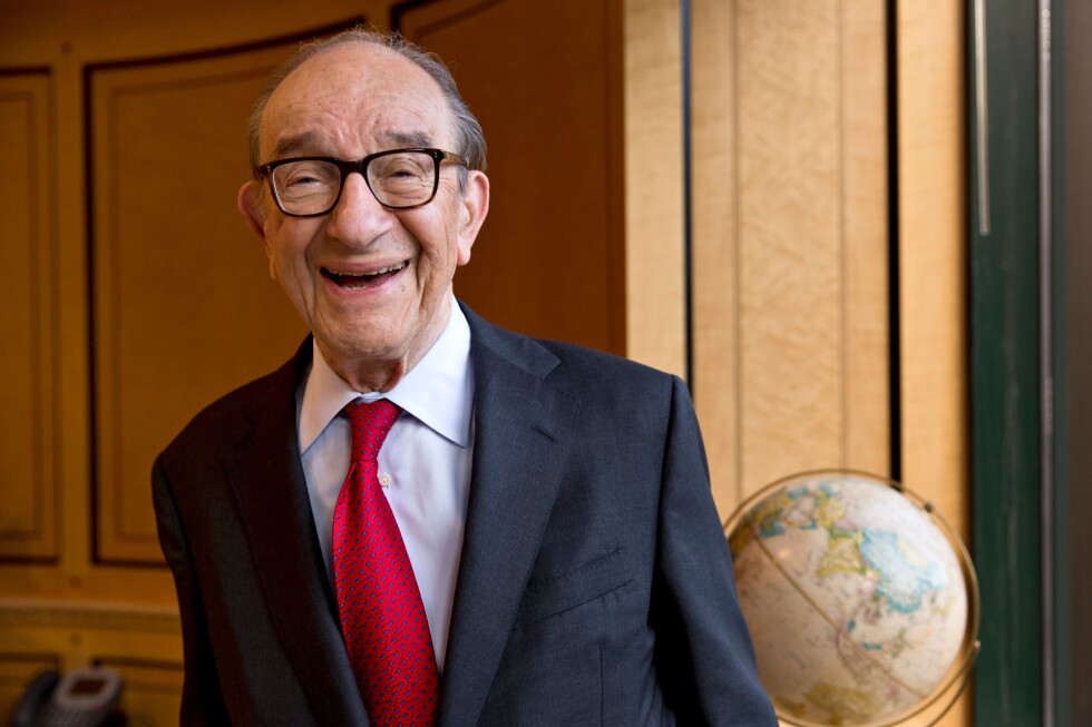 Alan Greenspan, influential former Fed chair who oversaw a decade-long boom, dies at 100
