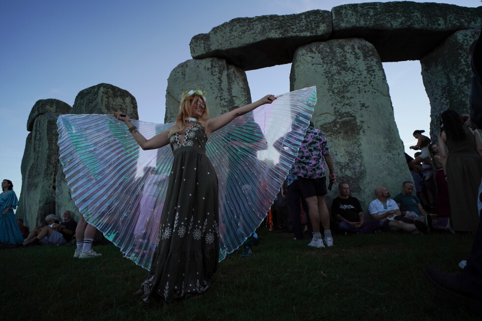 Welcoming the longest day at Stonehenge, in photos