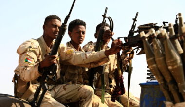UN warns of potential paramilitary offensive in strategic Sudan city