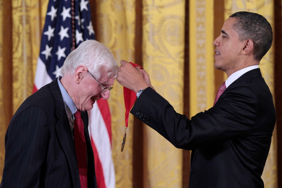 Pulitzer Prize-winning historian Gordon S. Wood dies at 92