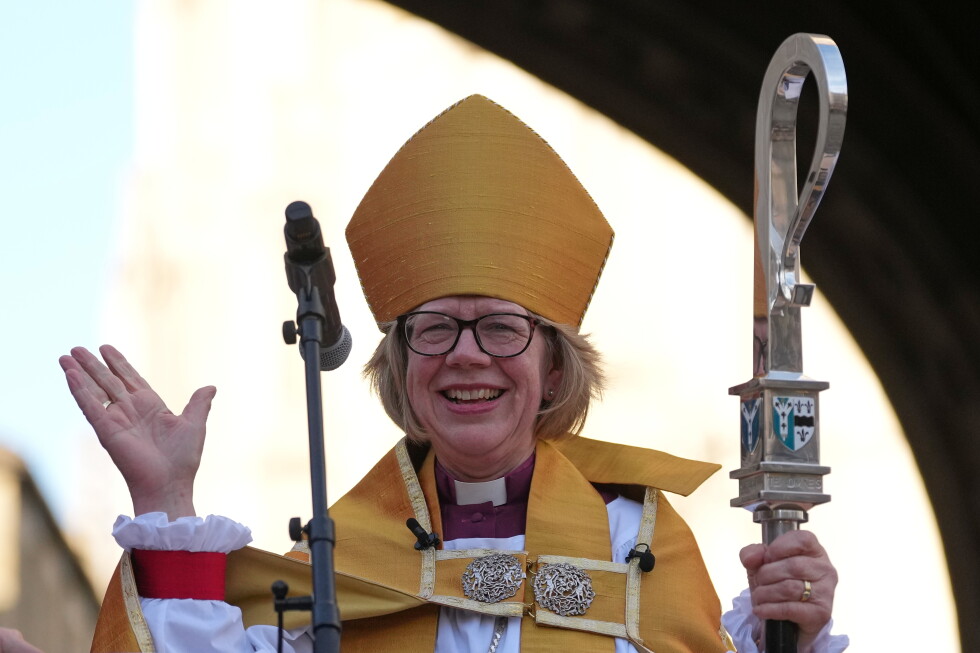 Archbishop of Canterbury issues apology for church's role in forced adoptions