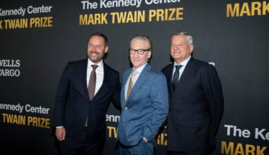 Bill Maher accept Twain humor prize at the Kennedy Center
