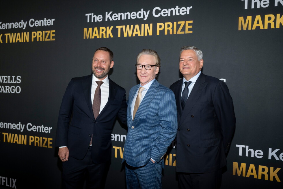 Bill Maher accept Twain humor prize at the Kennedy Center