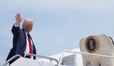 Trump says he wants Pulte to cut national intelligence agency staffing