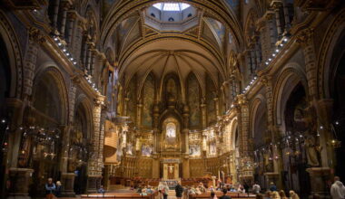 After ascending Catalonia's sacred mountain, Pope Leo to bless the Sagrada Familia's tallest tower