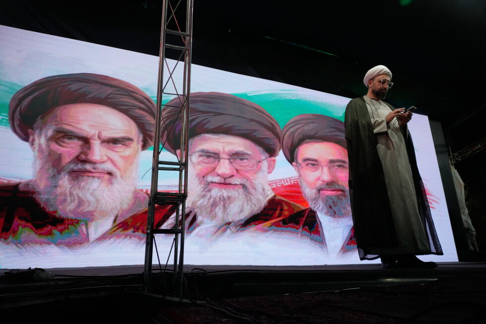 US strikes Iran for a second day and Iran fires back