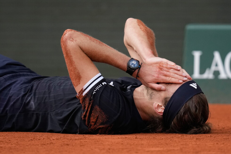 Alexander Zverev wins the French Open to finally earn a 1st Grand Slam title