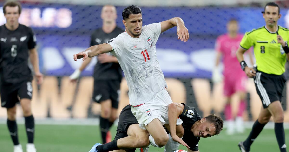 After turbulent World Cup road, Iran plays to draw with New Zealand