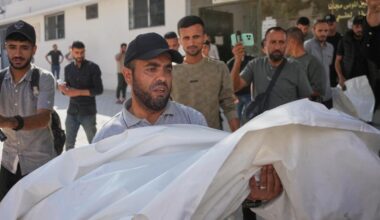 Israeli strikes in Gaza kill 6, including Al Jazeera cameraman