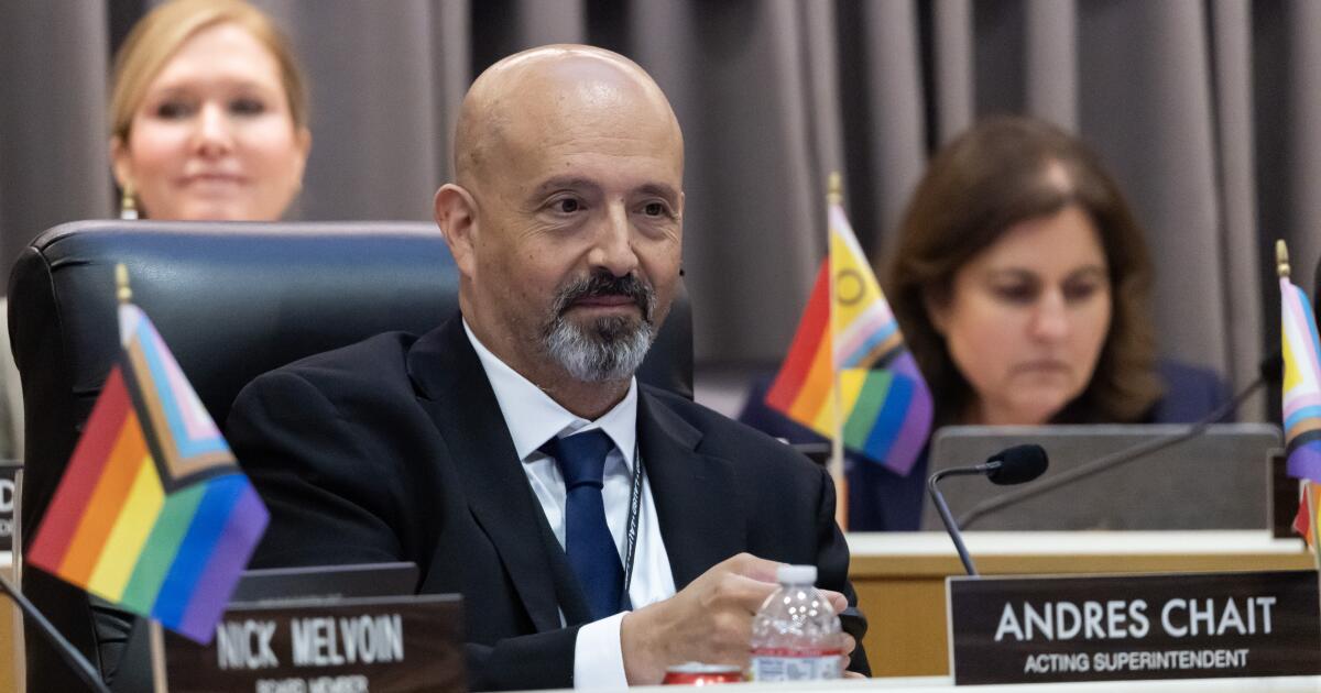 Andres Chait named new LAUSD superintendent following Alberto Carvalho resignation